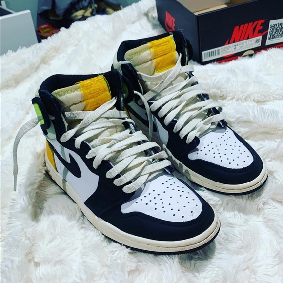Nike Jordan Retro High OG’s - Picture 4 of 6